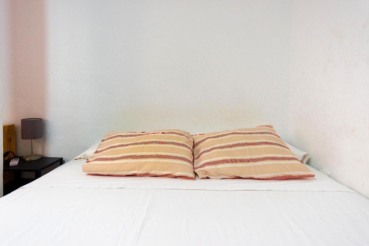 Rooms Young People Only, Soho Citycenter Málaga Exterior foto