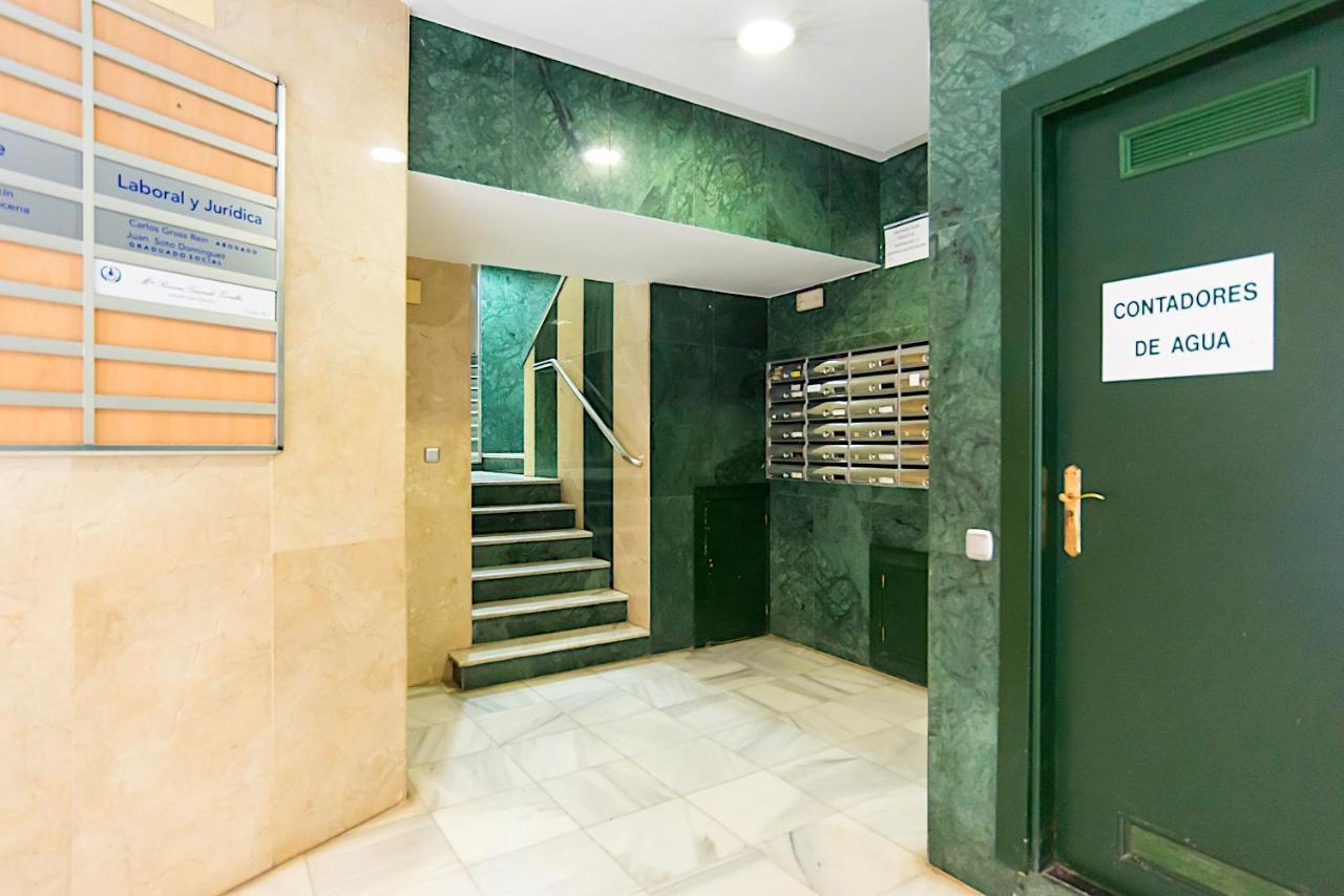 Rooms Young People Only, Soho Citycenter Málaga Exterior foto